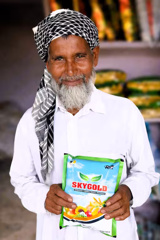 Farmer purchasing skygold